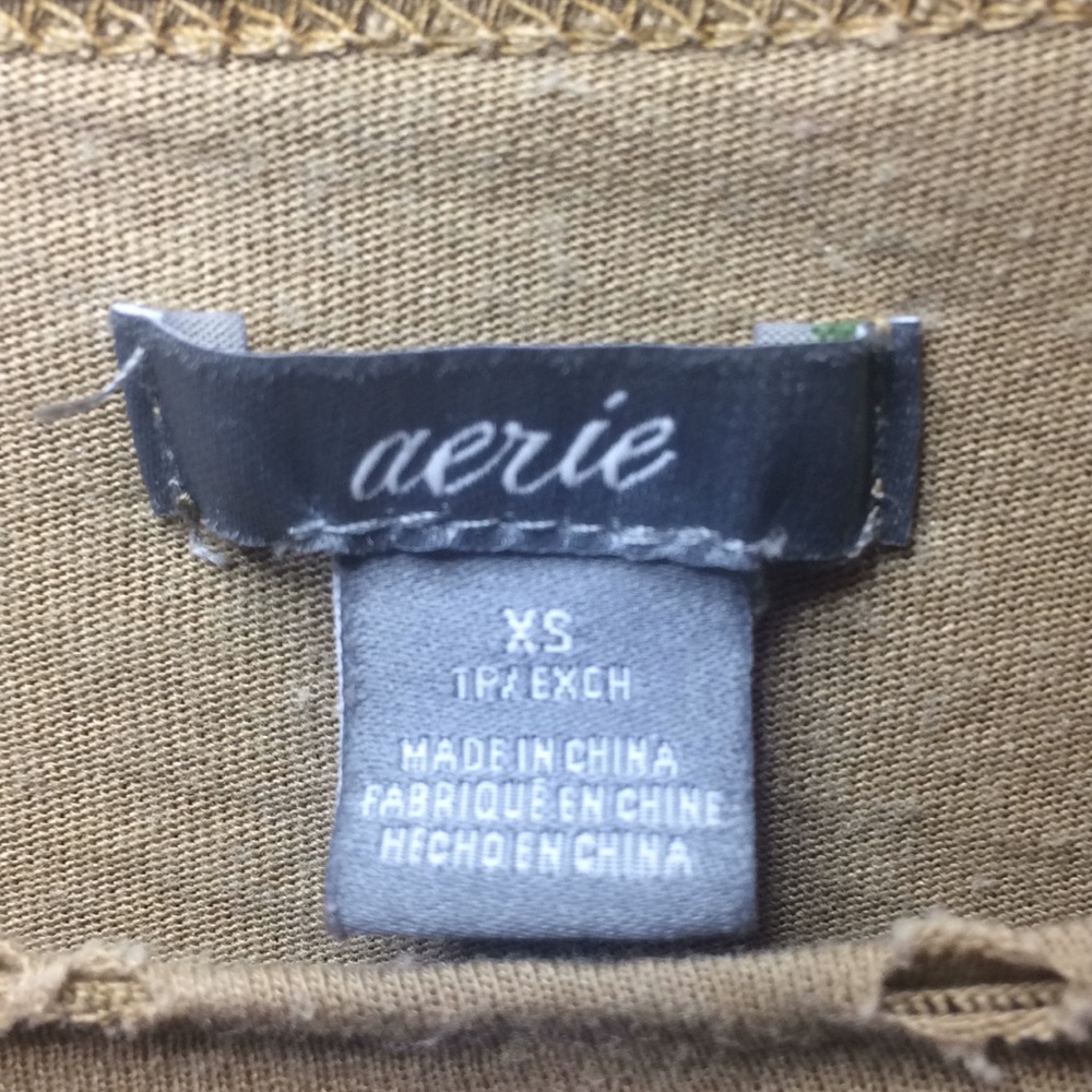 Extra small ladies tan tee from aerie. 👍 - Picture 2 of 2